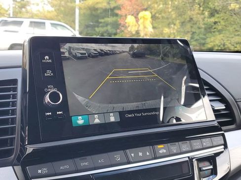 New 2026 Honda Odyssey EX-L image 23