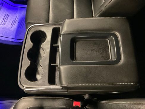 Used 2018 Chevrolet Silverado 1500 LTZ w/ LTZ Plus Package AWD/4WD image 20