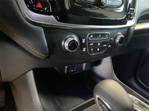 Certified 2021 Chevrolet Traverse LS image 64