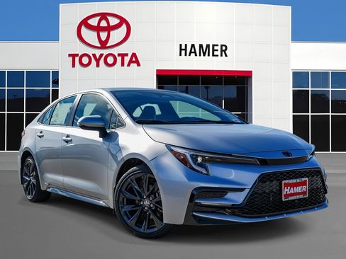 New 2026 Toyota Corolla SE image 1