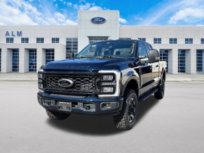 New 2025 Ford F250 XLT w/ Black Appearance Package