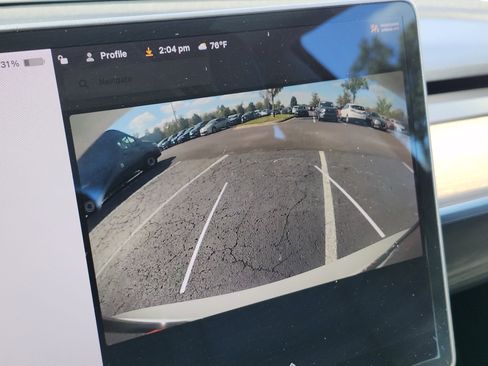 Used 2019 Tesla Model 3 Standard Range Plus image 26