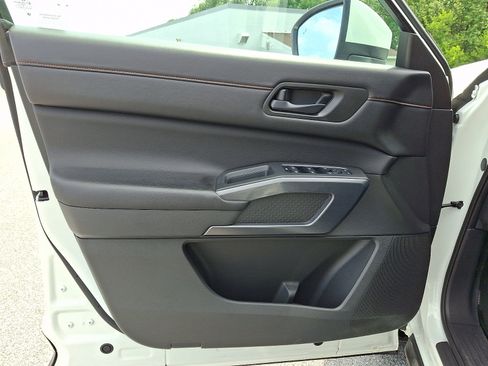 Certified 2024 Nissan Pathfinder Rock Creek AWD/4WD image 15