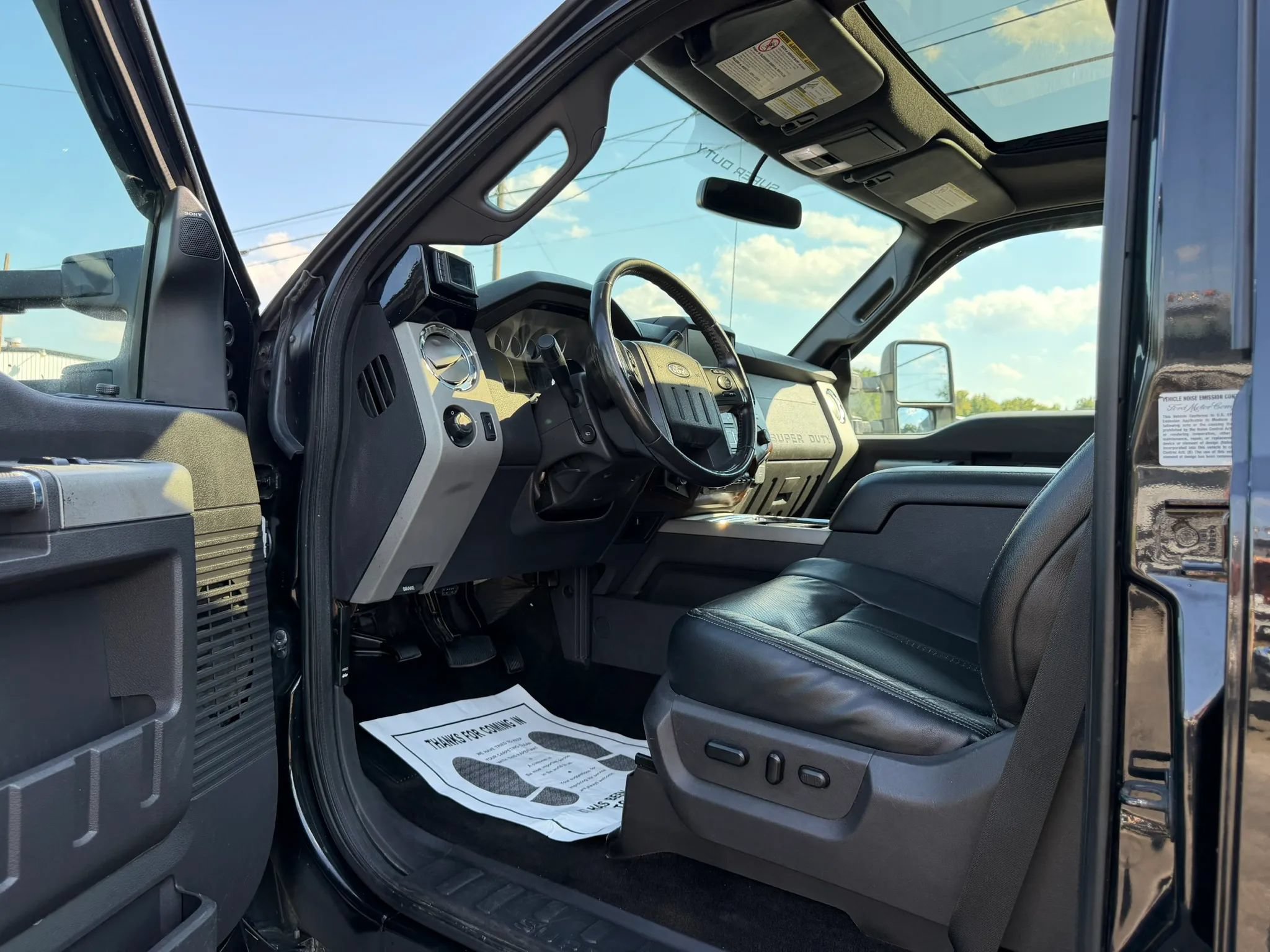Used 2013 Ford F450 Lariat w/ Lariat Ultimate Pkg AWD/4WD image 18