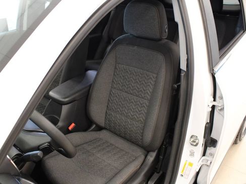 Used 2023 Chevrolet Equinox LT w/ LPO, Floor Liner Package AWD/4WD image 13