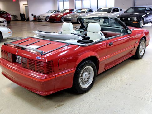 Used 1987 Ford Mustang GT image 33