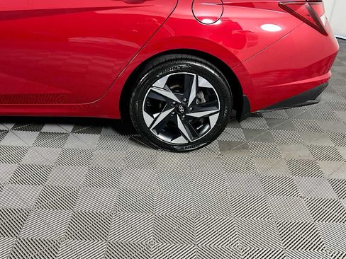 Used 2023 Hyundai Elantra SEL w/ Convenience Package image 31