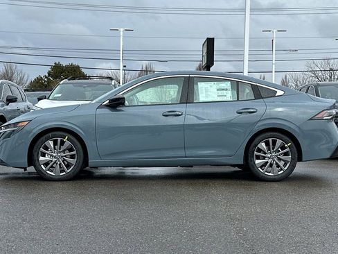 New 2026 Nissan Sentra SL w/ Floor Mat Package FWD image 7