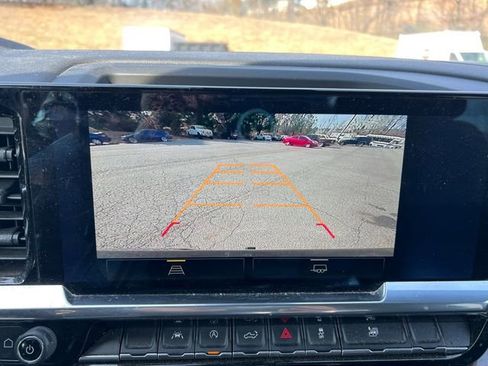 Used 2023 Chevrolet Silverado 1500 LT image 22