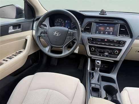 Used 2016 Hyundai Sonata Sport FWD image 16