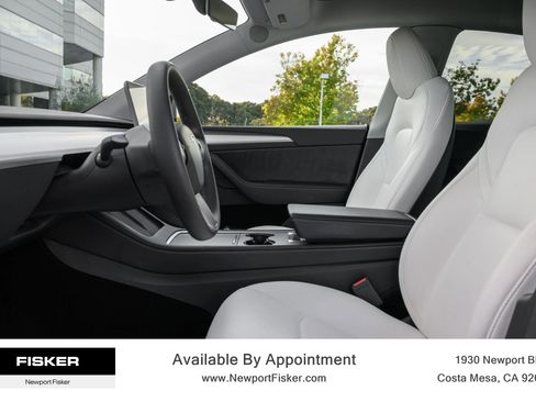 Used 2024 Tesla Model Y Long Range AWD/4WD image 12