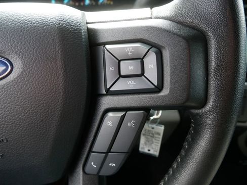 Used 2018 Ford F150 XLT w/ Equipment Group 302A Luxury AWD/4WD image 18