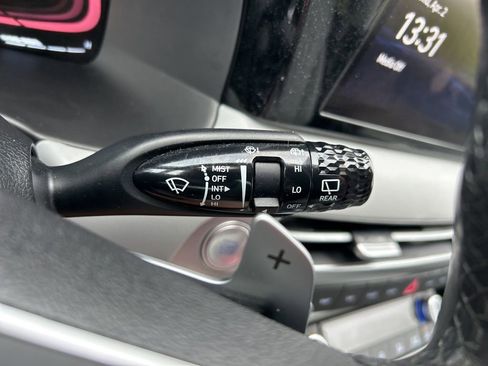Used 2024 Hyundai Palisade SEL FWD image 29