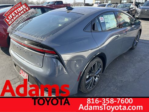 New 2026 Toyota Prius XLE image 2