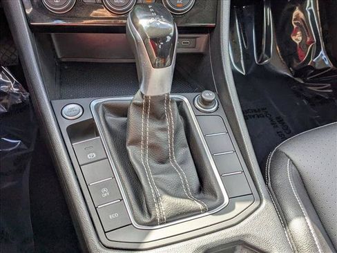 Used 2022 Volkswagen Jetta SE FWD image 12