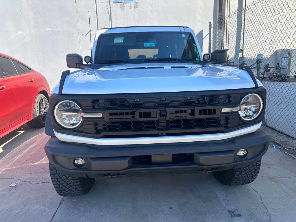Used 2023 Ford Bronco Big Bend w/ Sasquatch Package AWD/4WD image 3
