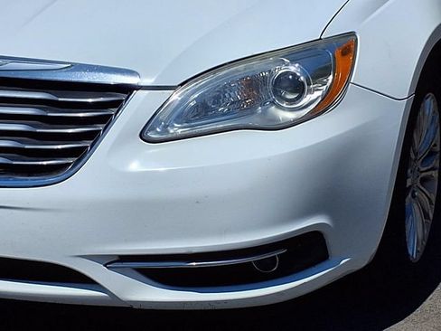 Used 2012 Chrysler 200 Limited FWD image 25