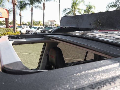 Used 2023 Toyota 4Runner TRD Off-Road Premium w/ Off Road Premium Plus Package image 27