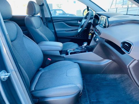 Used 2019 Hyundai Santa Fe SE image 32