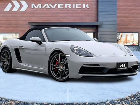 Used 2018 Porsche 718 Boxster GTS image 1