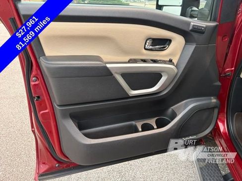 Used 2018 Nissan Titan SL w/ Texas Titan Edition AWD/4WD image 11