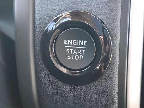 New 2025 Ford Expedition Max Active image 17