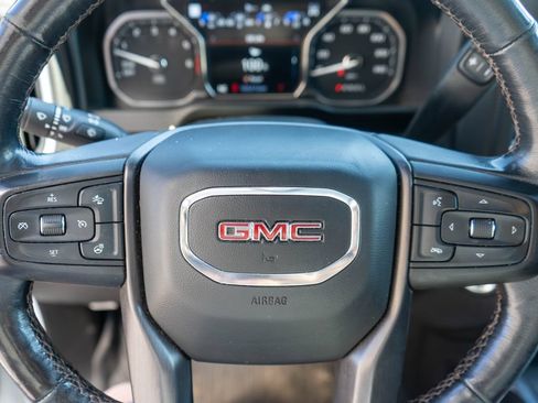 Used 2020 GMC Sierra 1500 AT4 w/ AT4 Premium Package AWD/4WD image 18