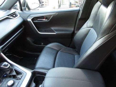 Used 2020 Toyota RAV4 XSE w/ XSE Grade Weather Package image 23