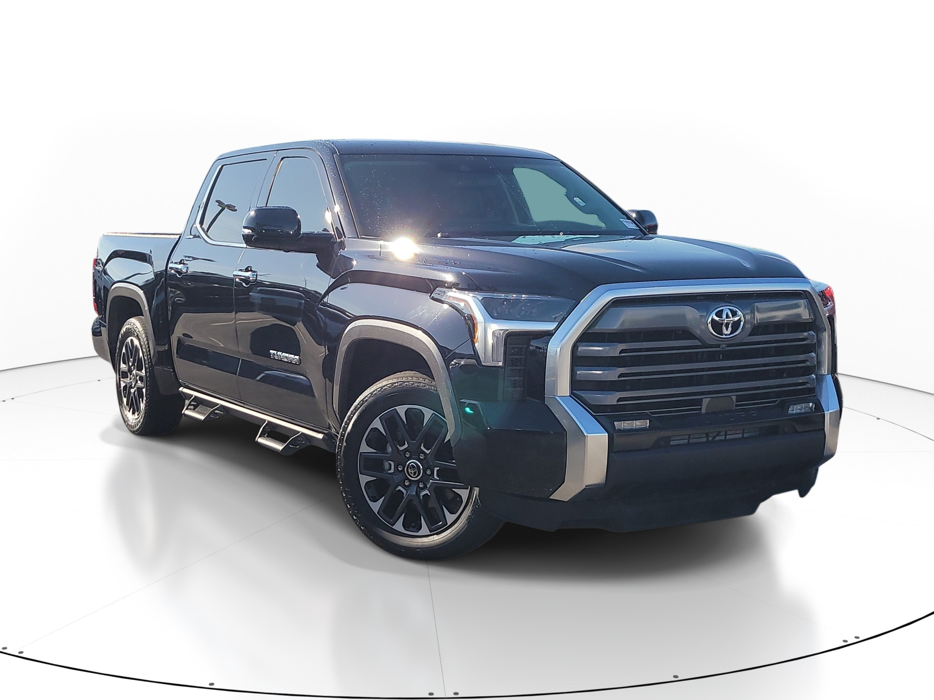 Used 2023 Toyota Tundra Limited AWD/4WD image 1