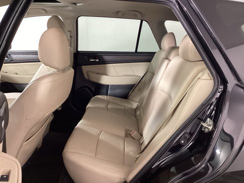 Used 2019 Subaru Outback 3.6R Limited w/ Popular Package #2 image 13