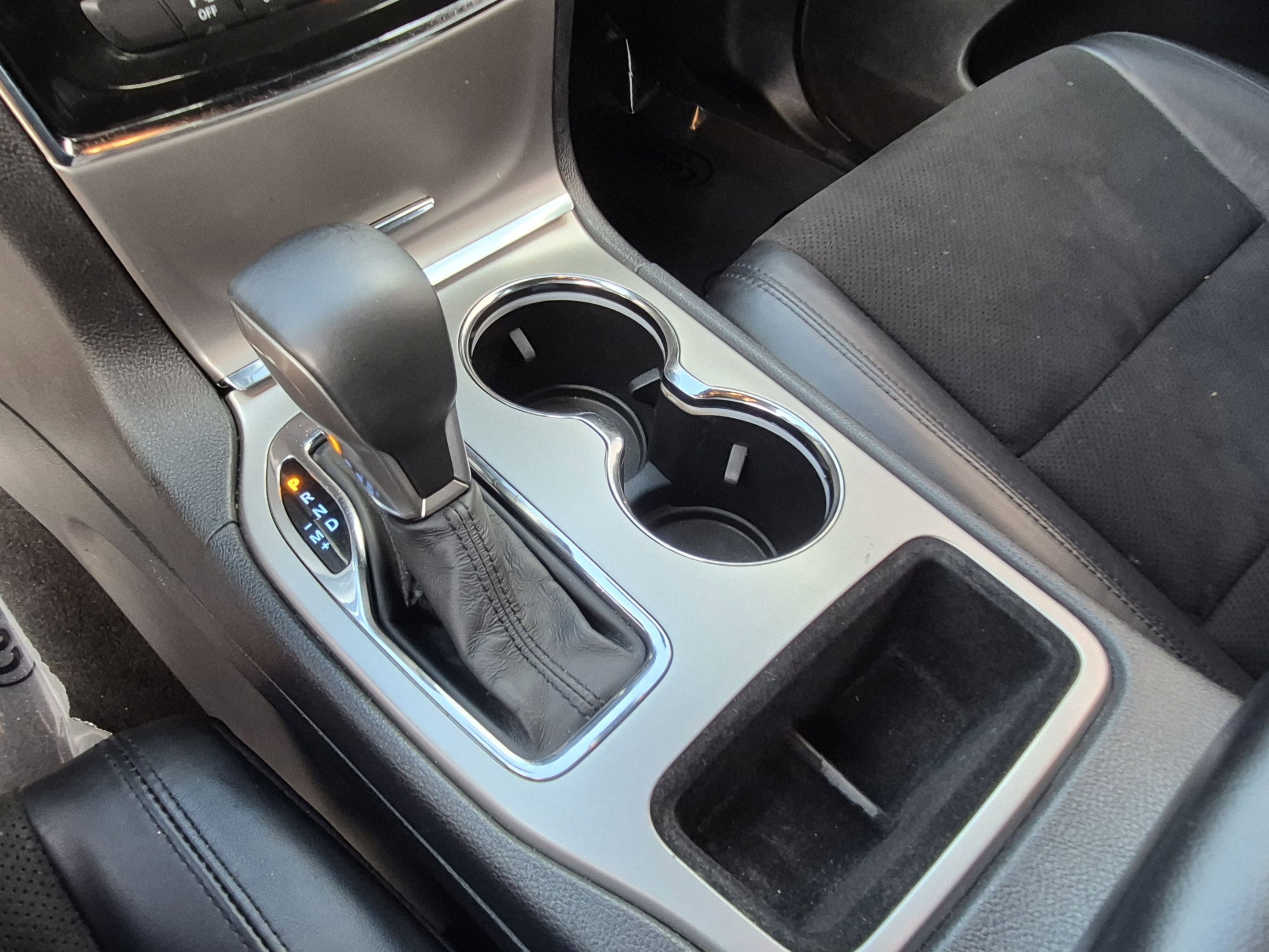 Used 2019 Jeep Grand Cherokee Altitude RWD image 27