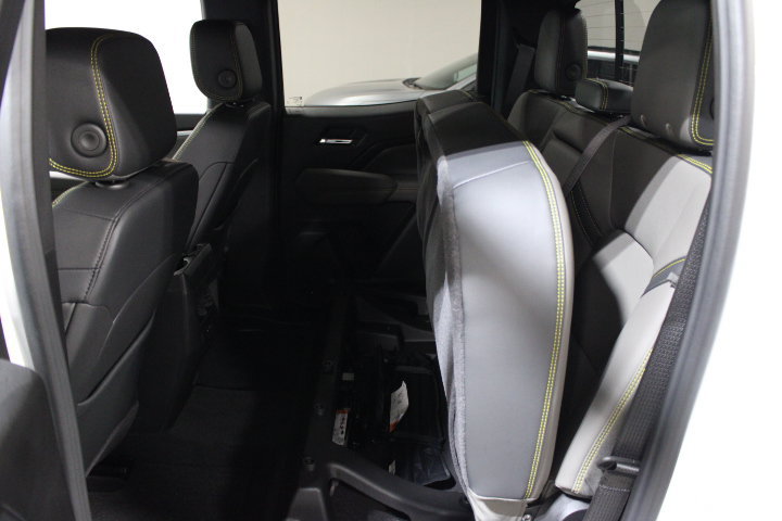 New 2026 Chevrolet Colorado ZR2 AWD/4WD image 57