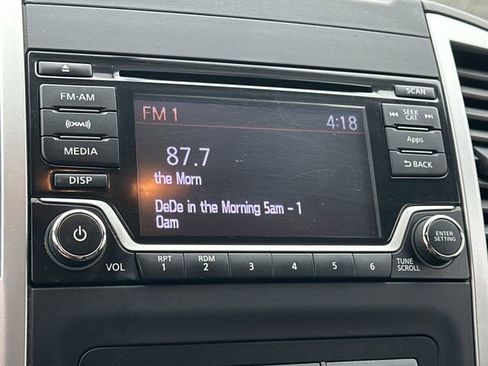 Used 2016 Nissan Frontier SV image 16