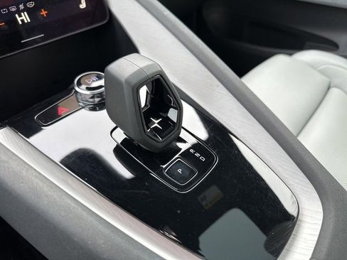 Used 2023 Polestar Polestar 2 w/ Pilot Pack image 17