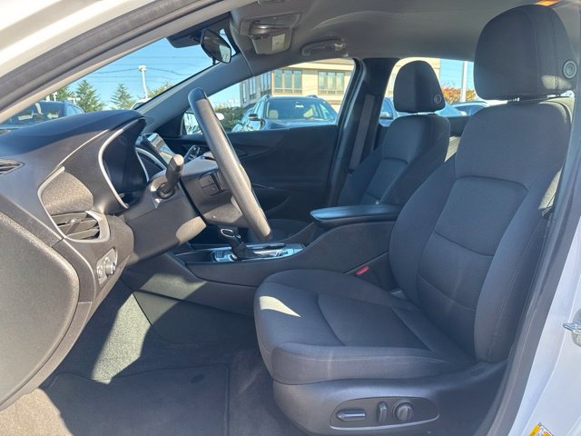 Used 2024 Chevrolet Malibu LT FWD image 10