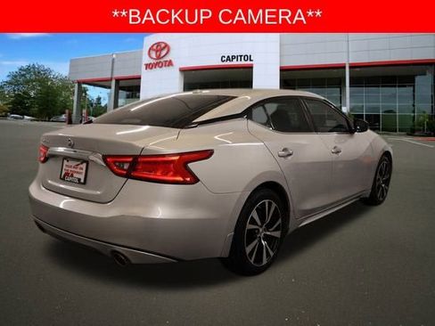 Used 2017 Nissan Maxima 3.5 S image 3