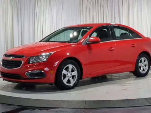 Used 2016 Chevrolet Cruze LT FWD image 5