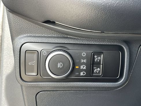Certified 2025 Ford Explorer ST AWD/4WD image 28