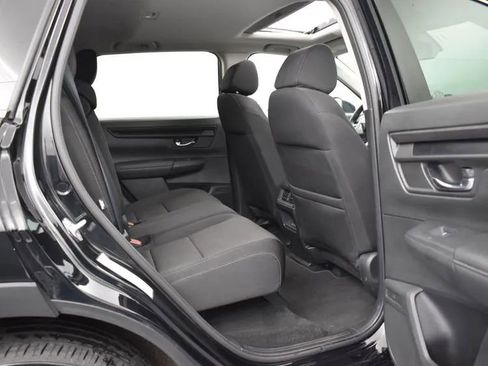 Used 2025 Honda CR-V EX image 18