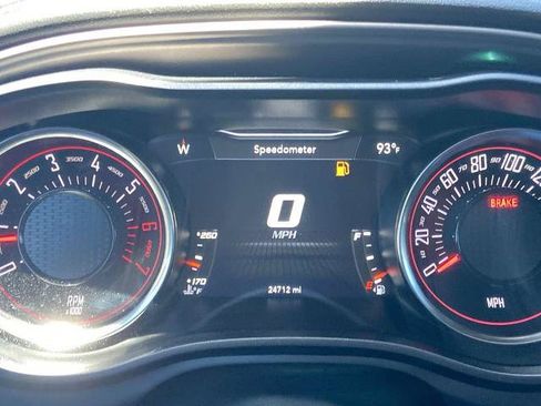 Used 2023 Dodge Challenger R/T Scat Pack RWD image 7