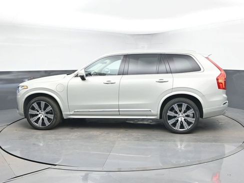 Used 2020 Volvo XC90 T8 Inscription image 5
