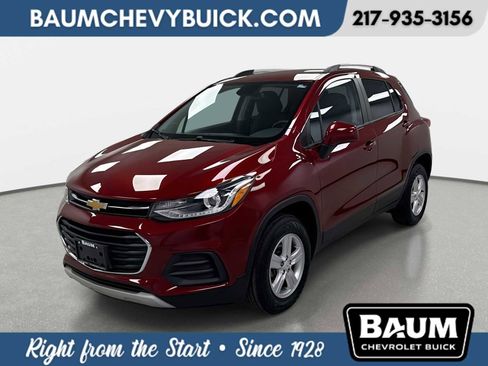Certified 2022 Chevrolet Trax LT w/ LT Convenience Package image 1