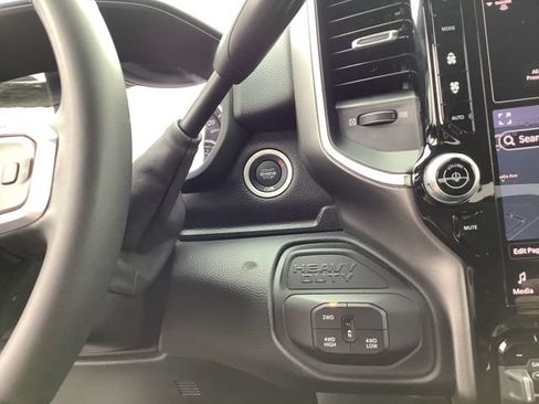 Used 2026 RAM 2500 Big Horn AWD/4WD image 16