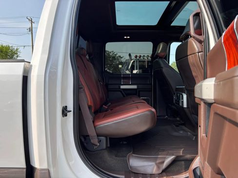 Used 2018 Ford F350 King Ranch w/ King Ranch Ultimate Package AWD/4WD image 27