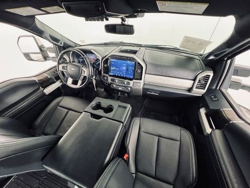 Used 2022 Ford F350 Lariat w/ Chrome Package AWD/4WD image 15