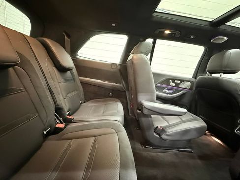 Used 2025 Mercedes-Benz GLS 63 AMG 4MATIC image 48
