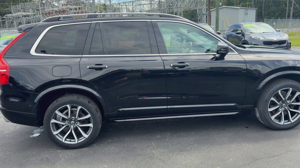 Used 2018 Volvo XC90 T6 Momentum w/ Convenience Package AWD/4WD image 9
