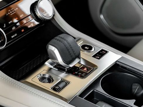 New 2026 Jaguar F-PACE R-Dynamic S image 19