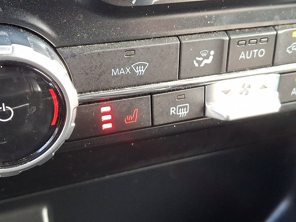 Used 2023 Ford F150 XLT w/ Equipment Group 302A High AWD/4WD image 19