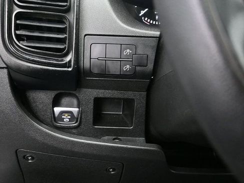 Used 2023 RAM ProMaster 2500 image 20